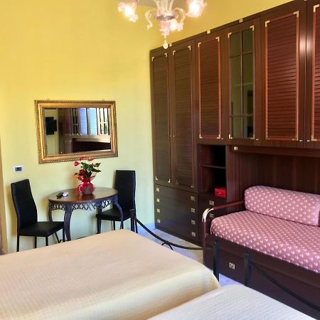 Bed and Breakfast Il Tesoro Рим Екстер'єр фото