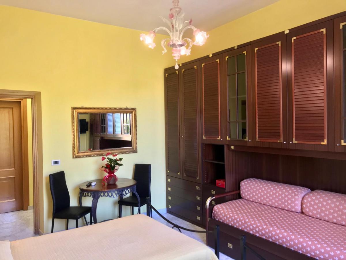 Bed and Breakfast Il Tesoro Рим Екстер'єр фото